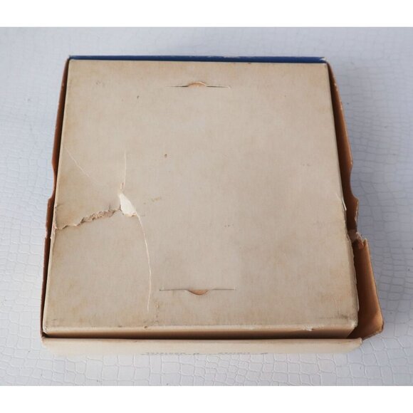 1950s Johnson & Johnson Baby Gift Set - In box - Picture 5 of 5